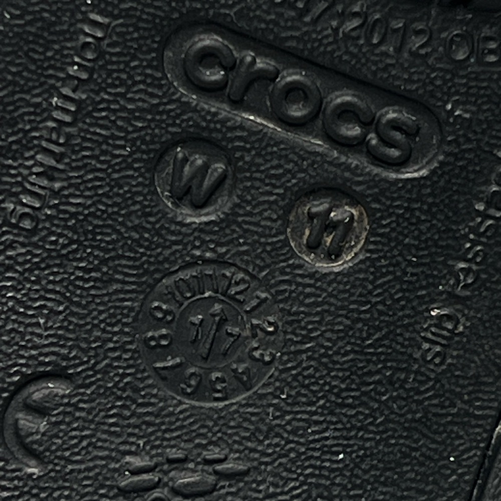 CROCS Women’s Size 11 Black Slip On - Picture 9 of 9